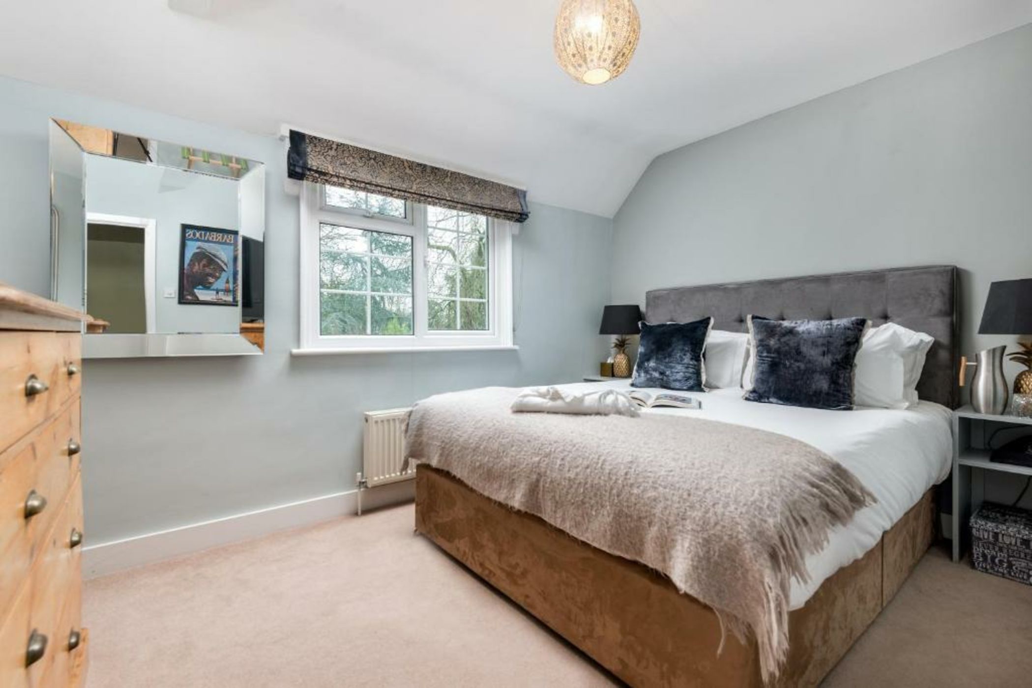 Crazy Fox Hurley Boutique B&B