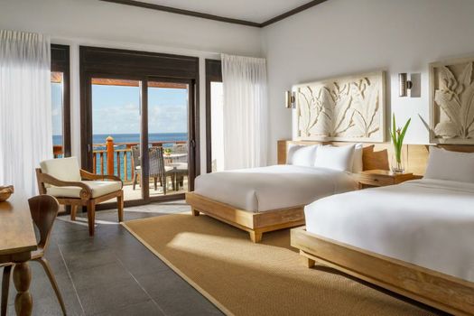Zemi Beach House, LXR Hotels & Resorts