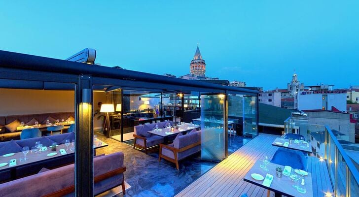 Walton Hotels Galata