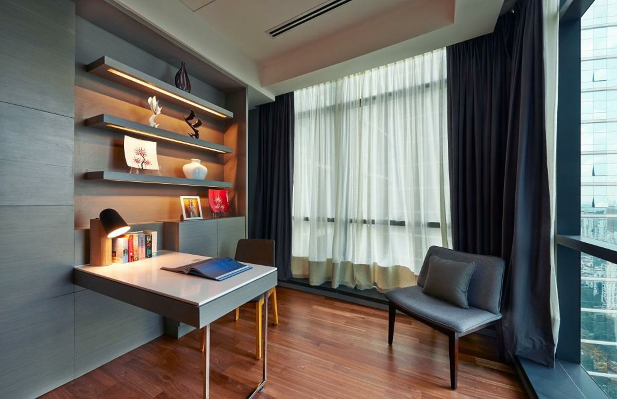 VE Hotel & Residence