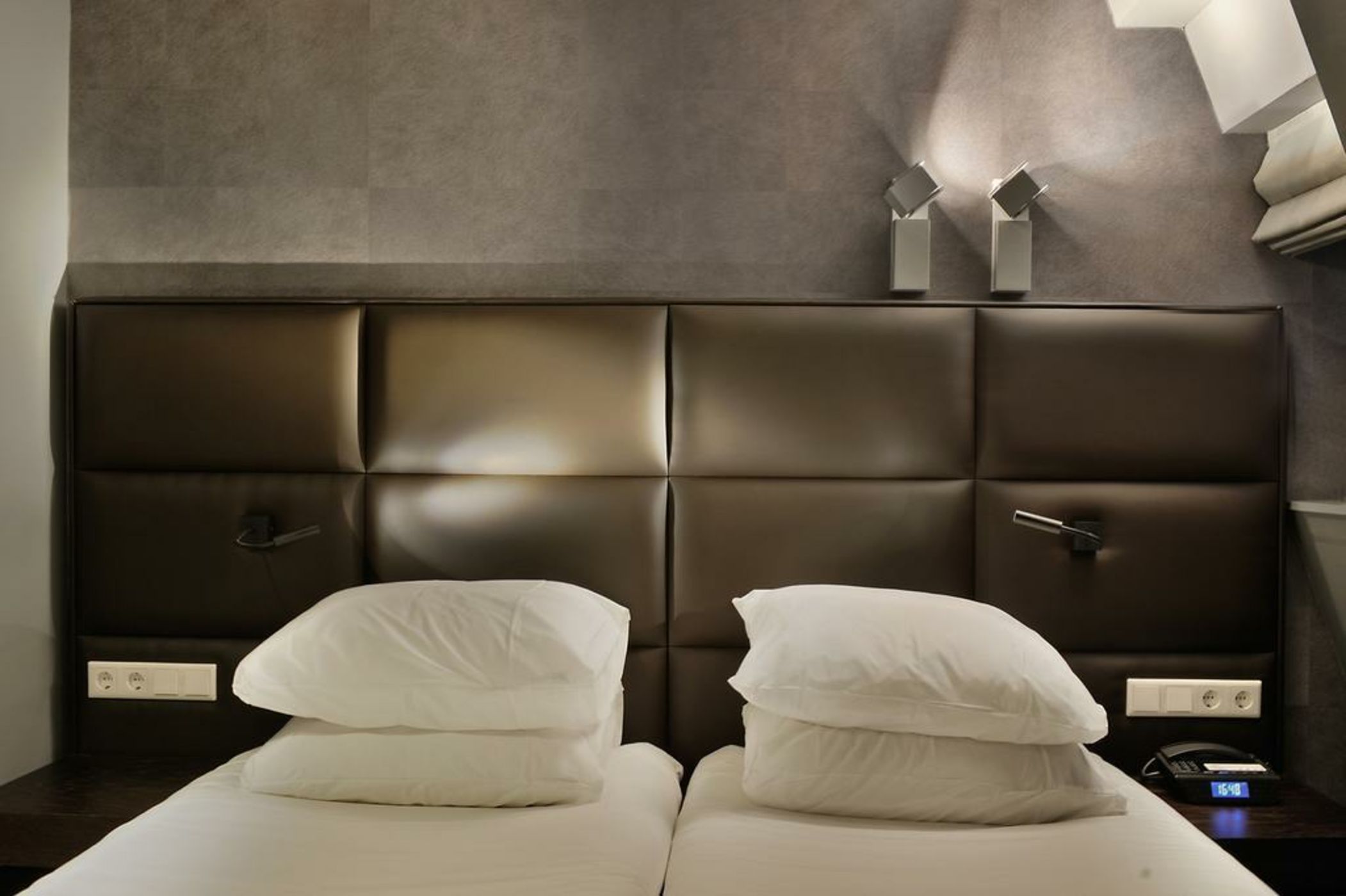 Amsterdam Forest Hotel