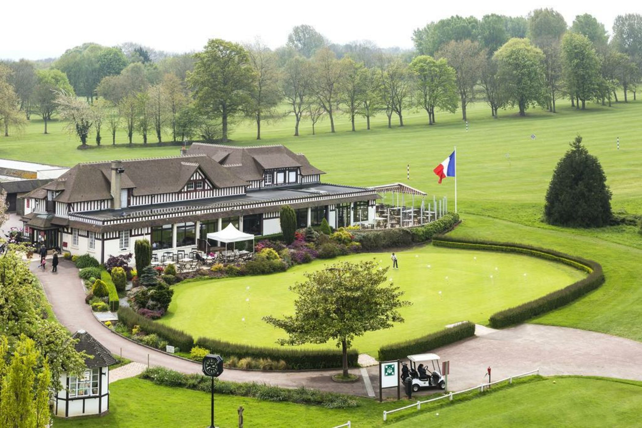 Hôtel Barrière L'Hôtel du Golf