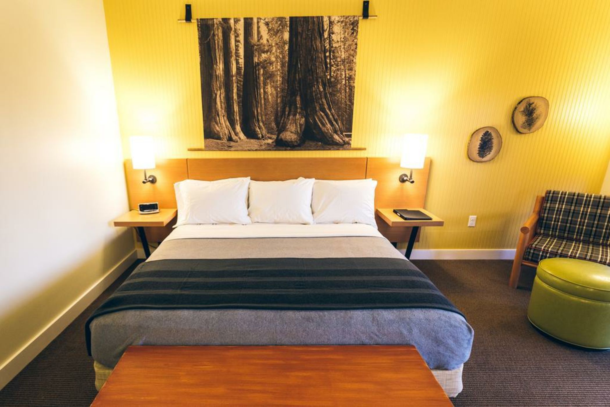 Rush Creek Lodge at Yosemite