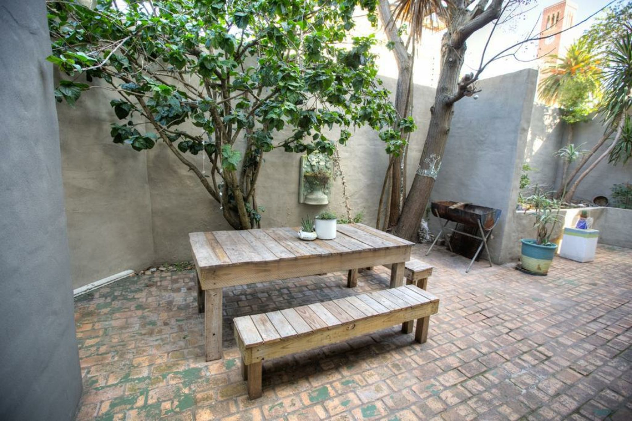 The B.I.G Backpackers