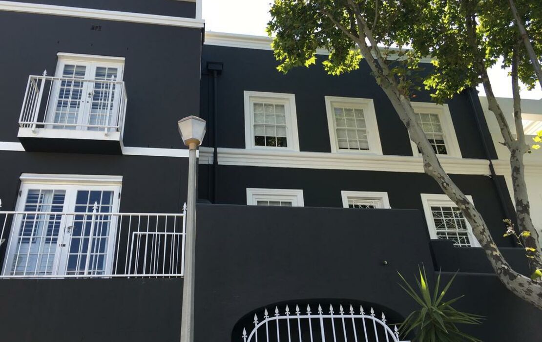 Cape Finest Guest House and Serviced Apartments