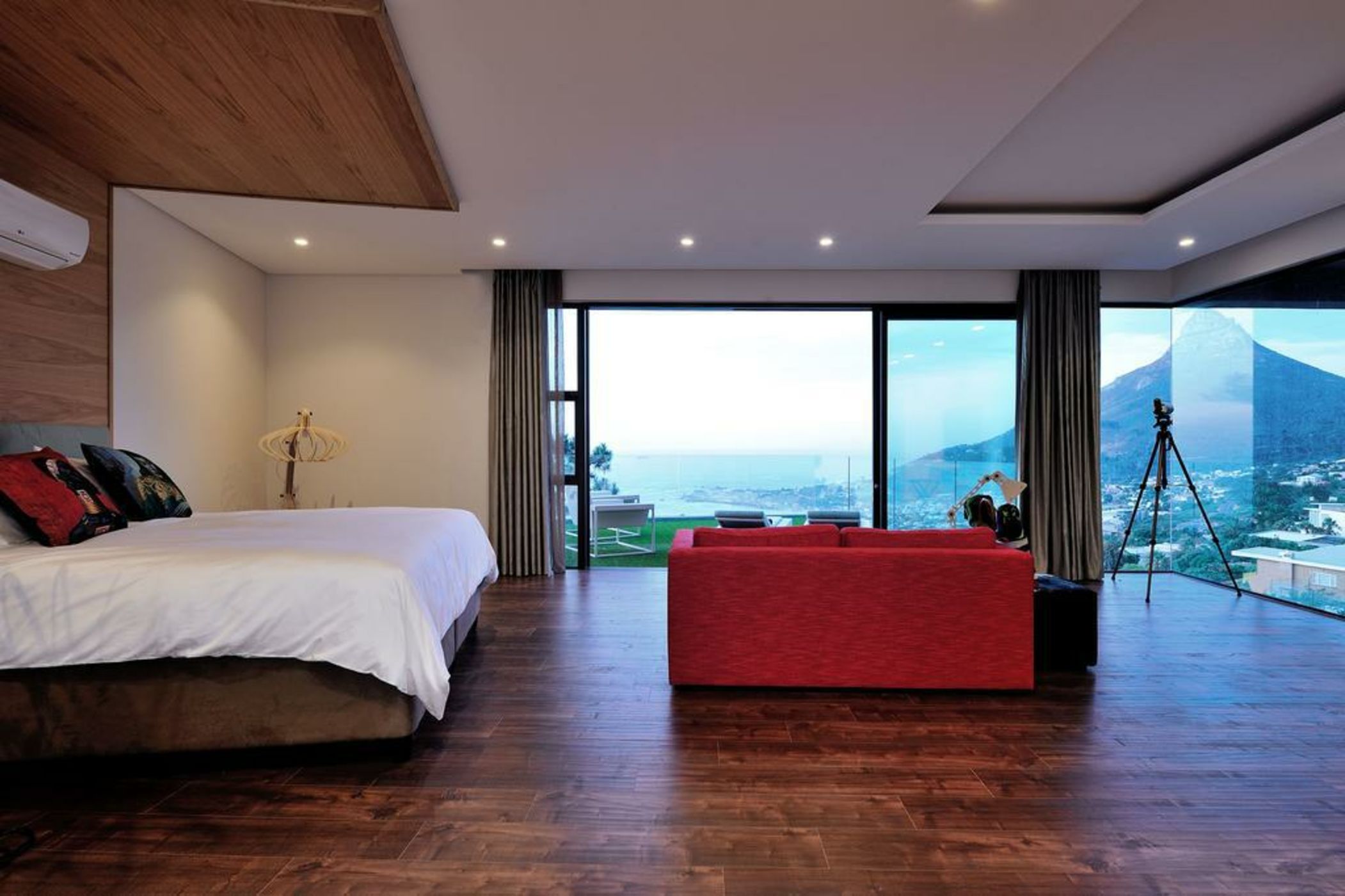 Sea Star Rocks Boutique Hotel