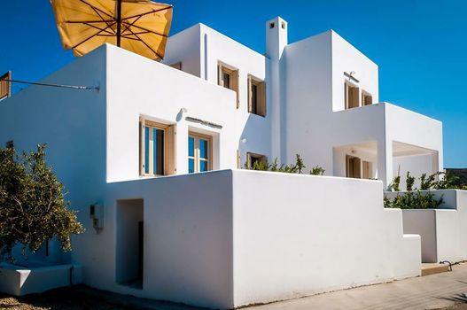 Milia Gi Suites