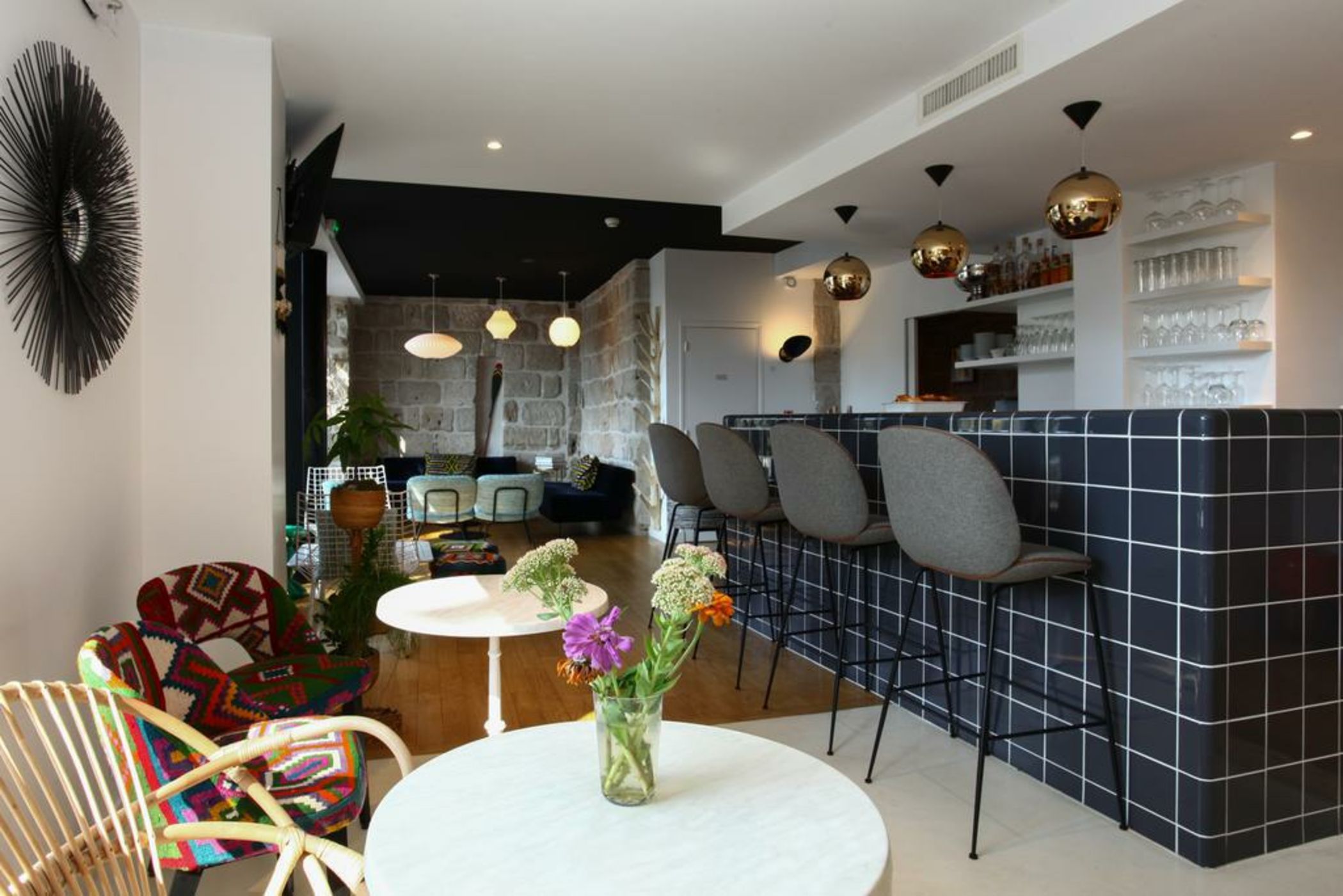 Hôtel Le Collonges TV connecté wifi Netflix