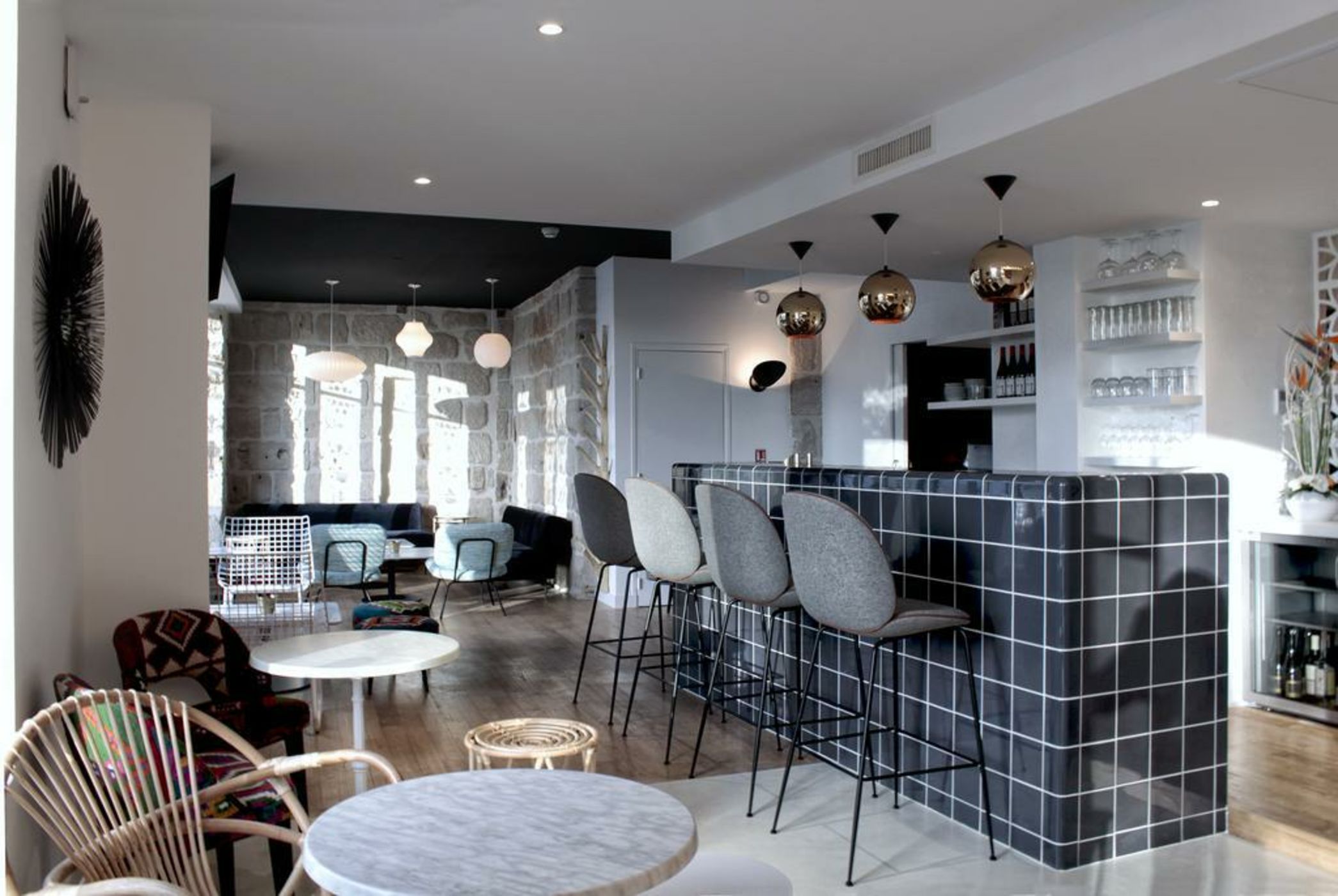 Hôtel Le Collonges TV connecté wifi Netflix