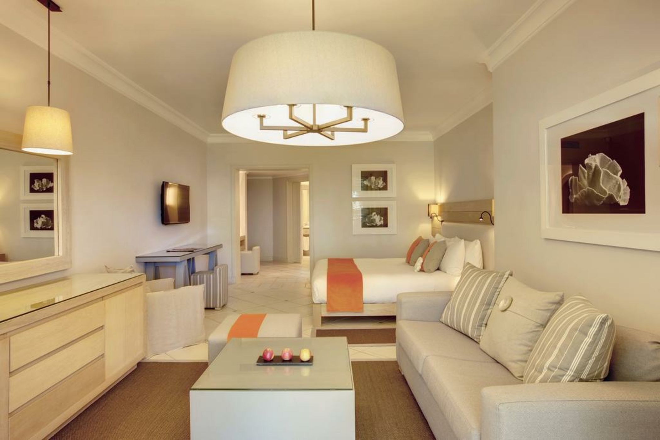 LUX* Belle Mare Resort & Villas