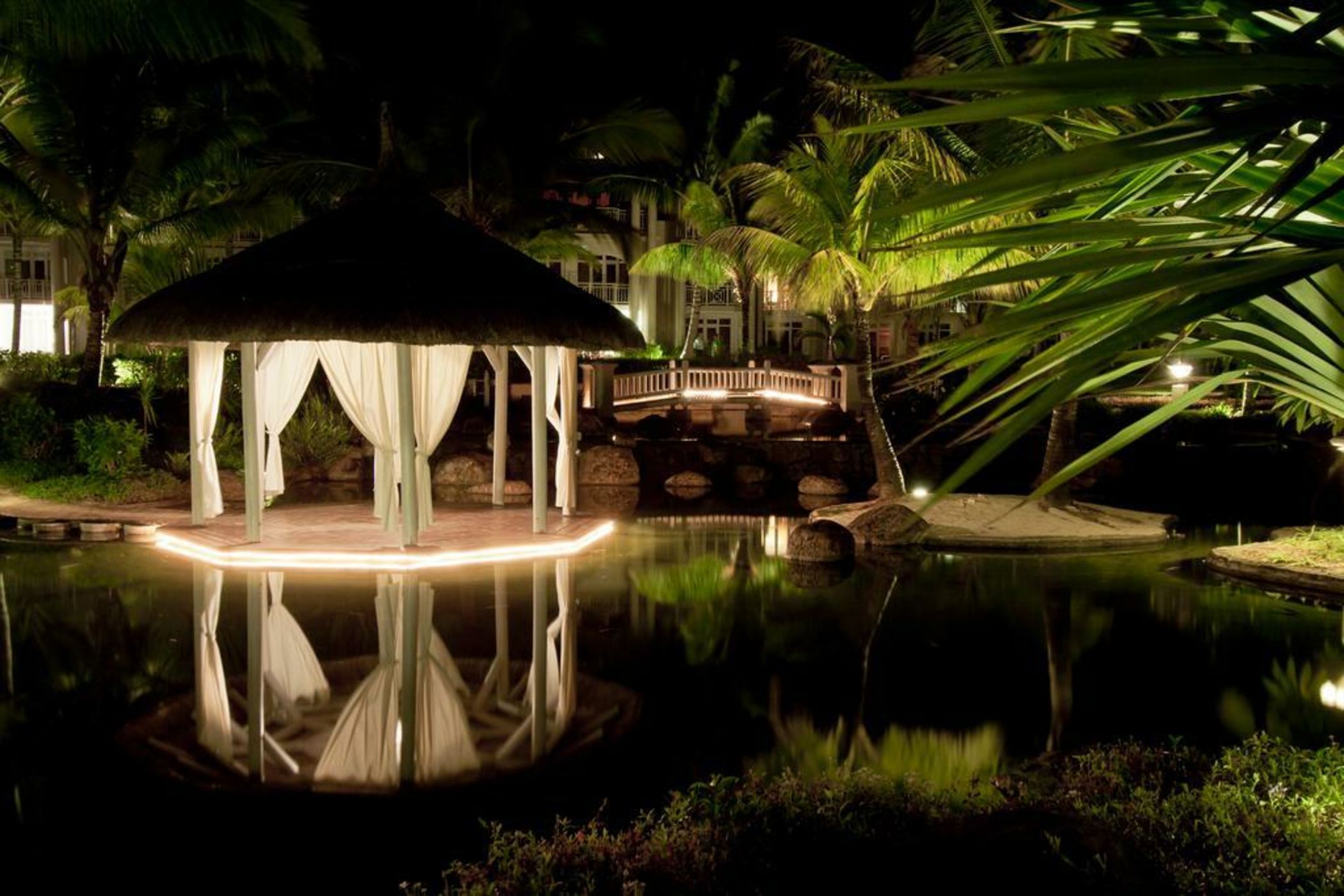 LUX* Belle Mare Resort & Villas