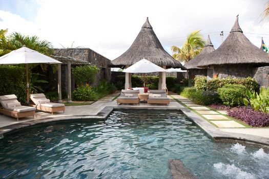 LUX* Belle Mare Resort & Villas