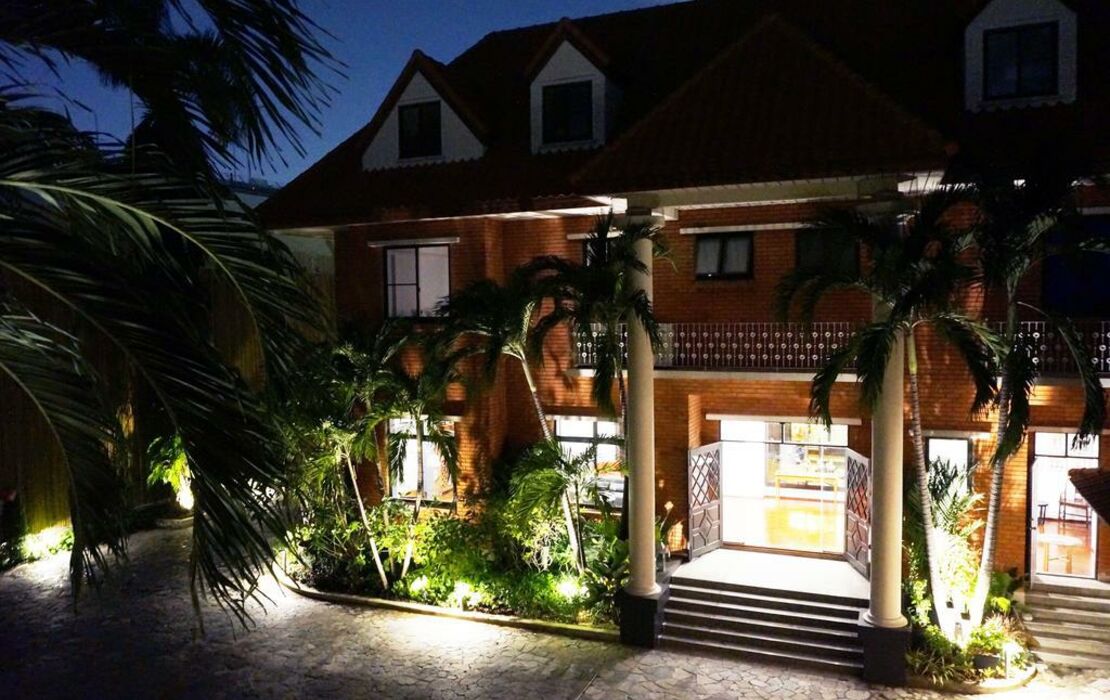 The Twelve Hotel