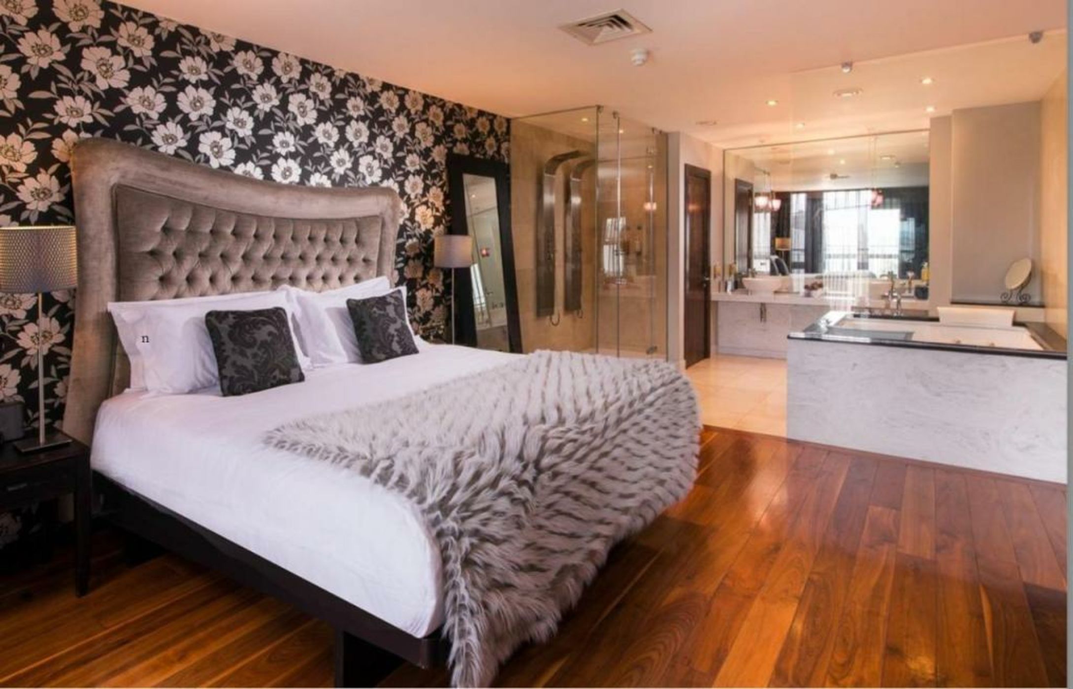 The Twelve Hotel