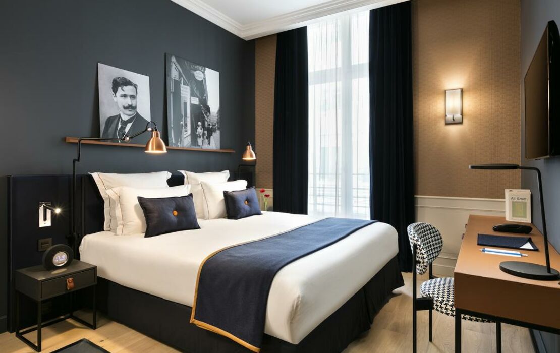 Le lit - Picture of The Chess Hotel, Paris - Tripadvisor