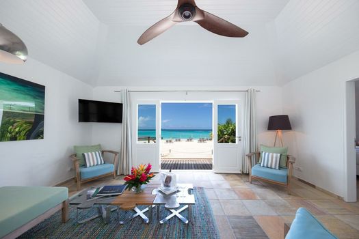 Pearl Beach Hotel