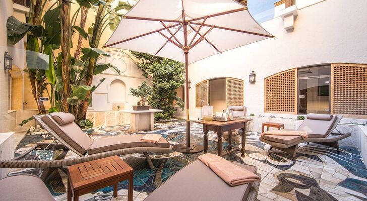 Hotel Byblos Saint-Tropez