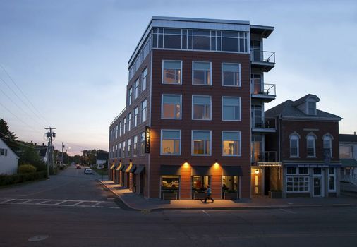 250 Main Hotel