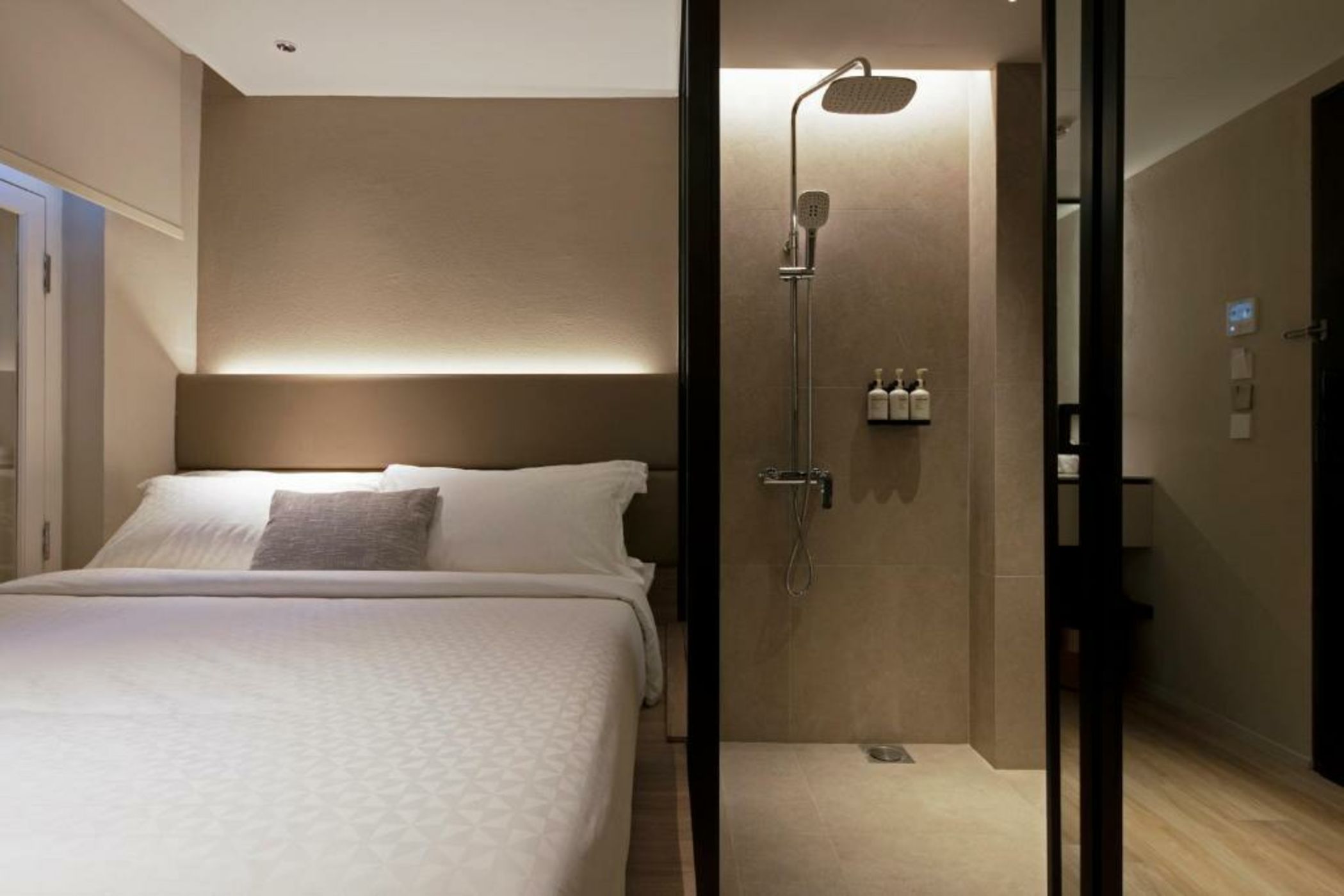 Porcelain Hotel by JL Asia