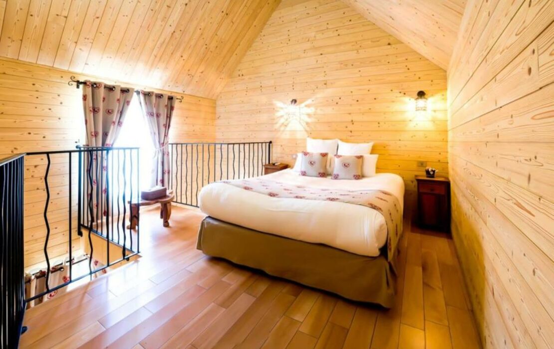 Le Clos des Vignes, a Design Boutique Hotel Neuville-Bosc, France