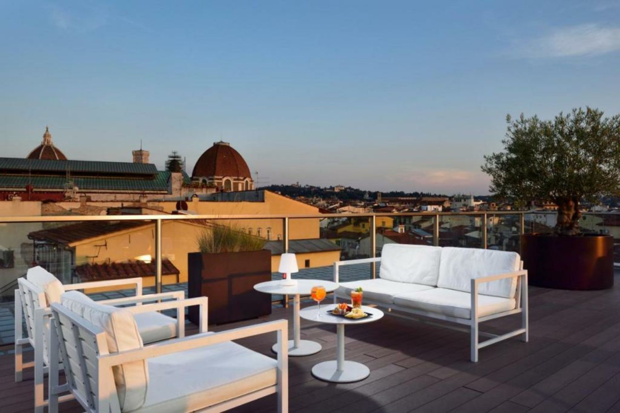 Hotel Glance In Florence