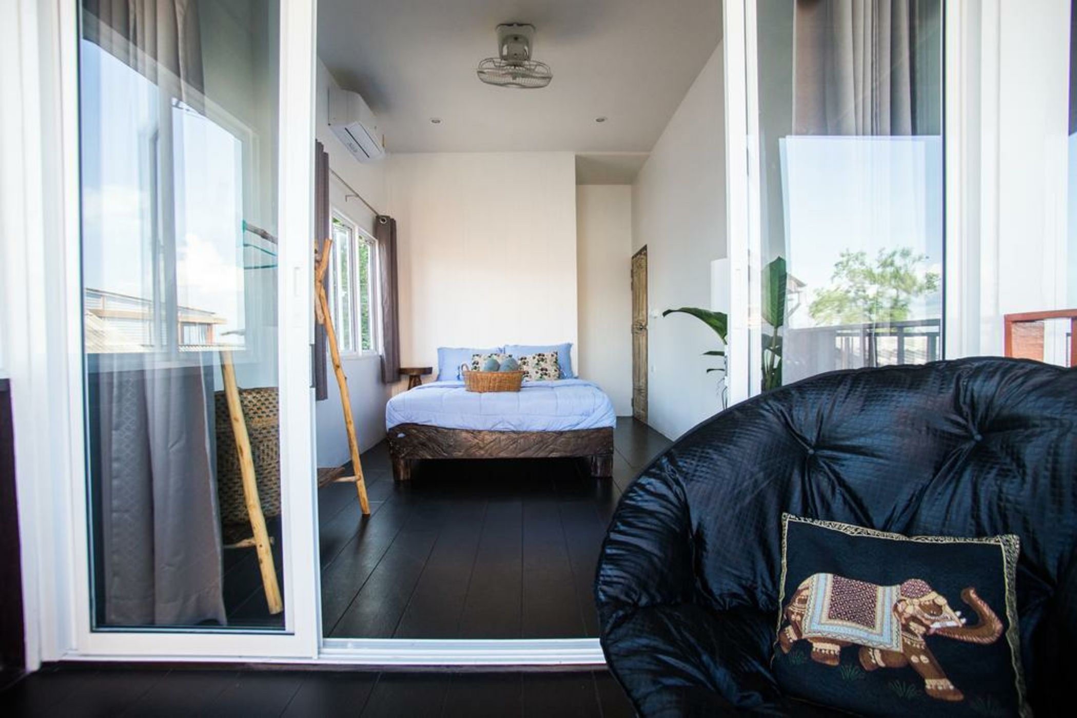 Sweet Life Community Guesthouse