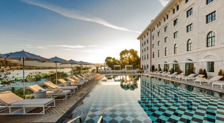 Hotel Brown Beach House & Spa