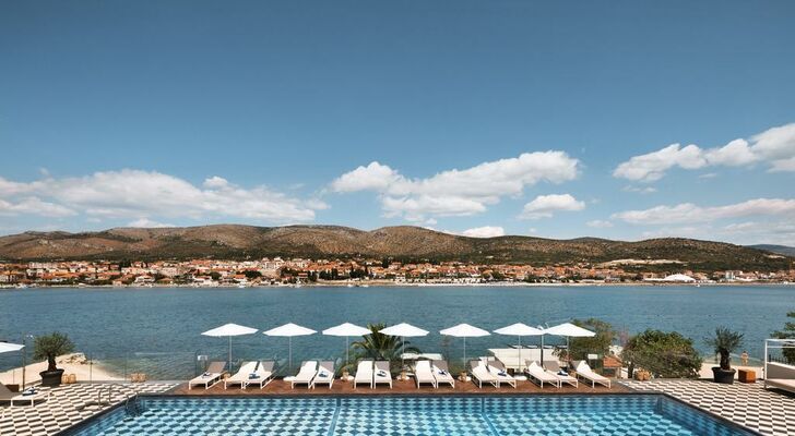 Hotel Brown Beach House & Spa