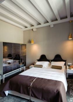 XII Century Heritage Hotel