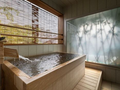 Nazuna Kyoto Nijo-jo