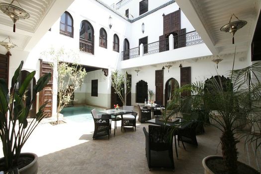 Riad Assakina