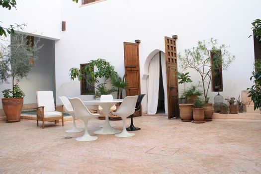 Riad UP
