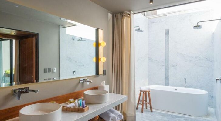 Dos Casas Hotel & Spa a Member of Design Hotels