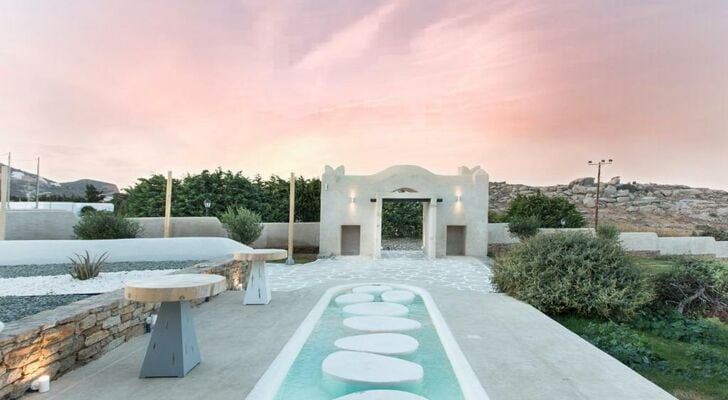 Naxos Euphoria Suites