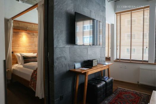 Manon Les Suites Guldsmeden