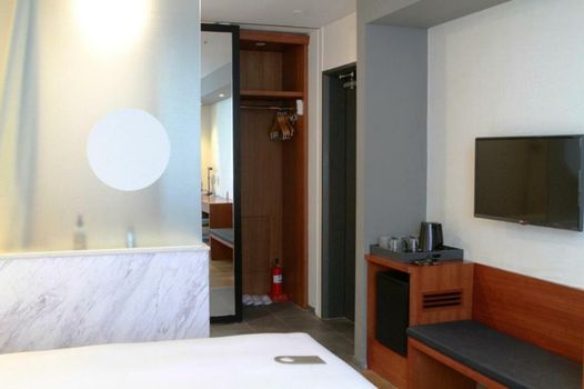 Seoul Hotel ShinShin Myeongdong