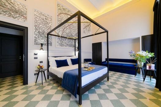Roma Luxus Hotel
