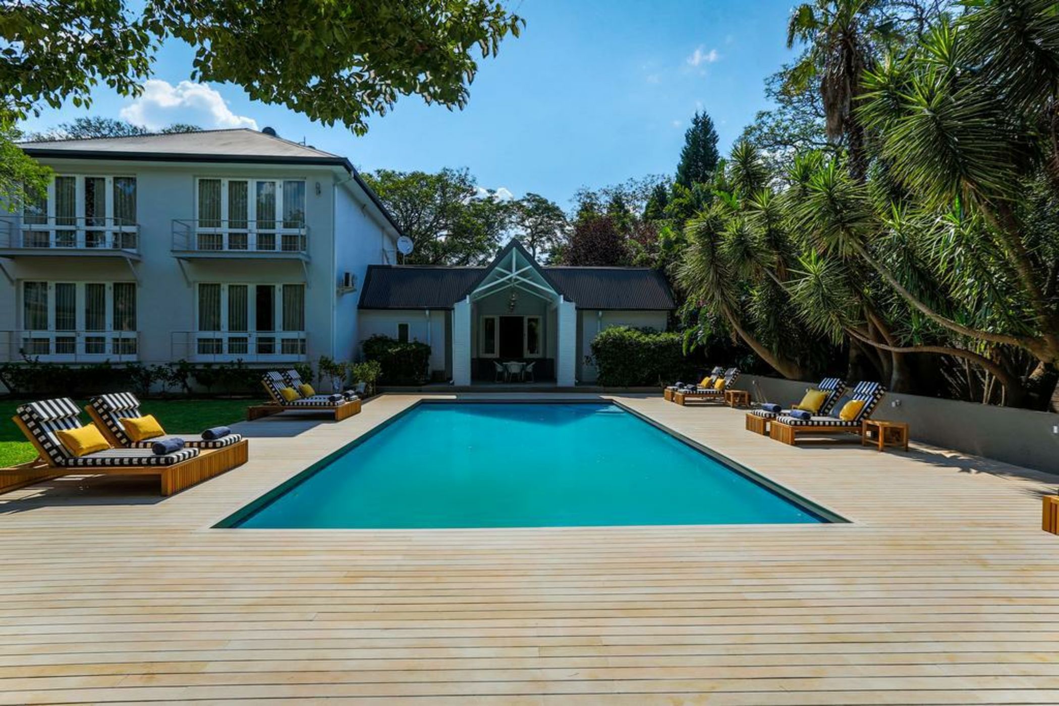 AtholPlace Hotel & Villa