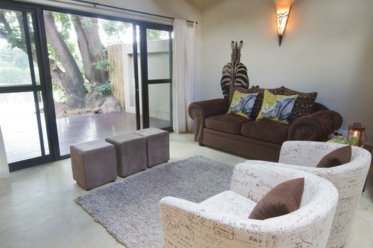 Naledi Bushlodge