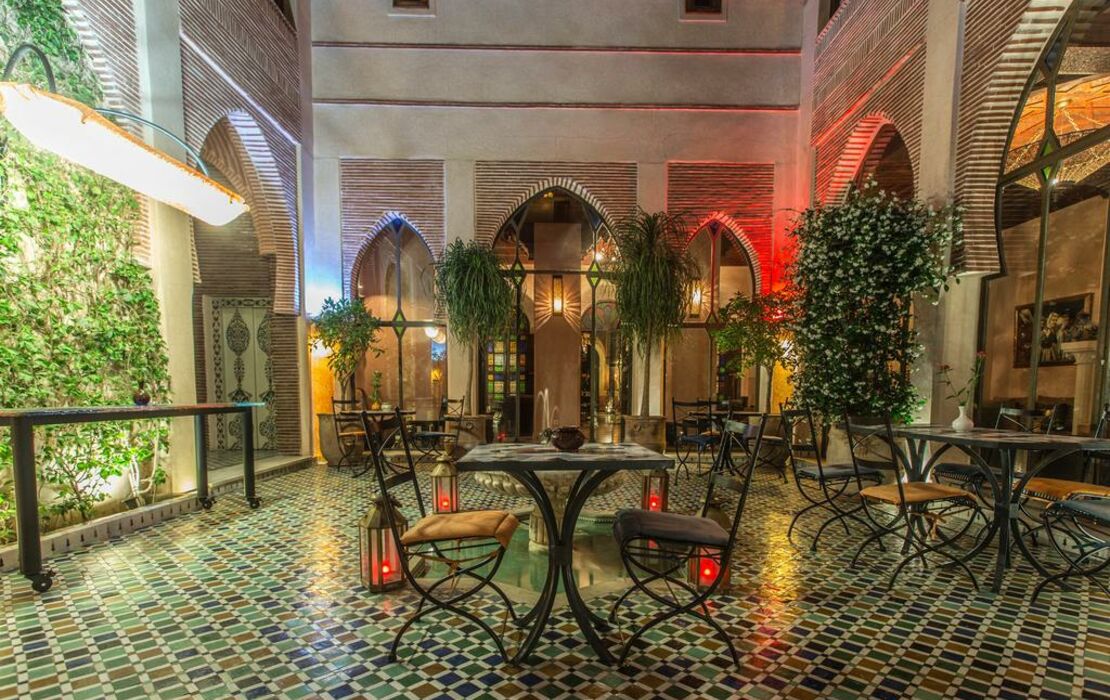 Riad Le Perroquet Bleu Suites & Spa