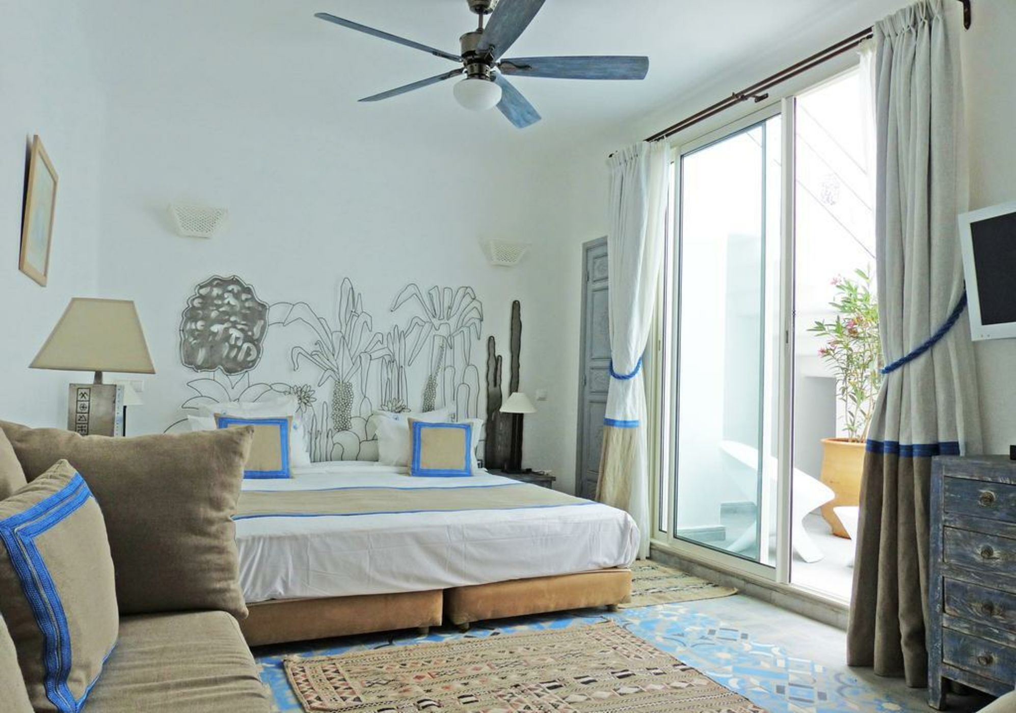 Riad Le Perroquet Bleu Suites & Spa