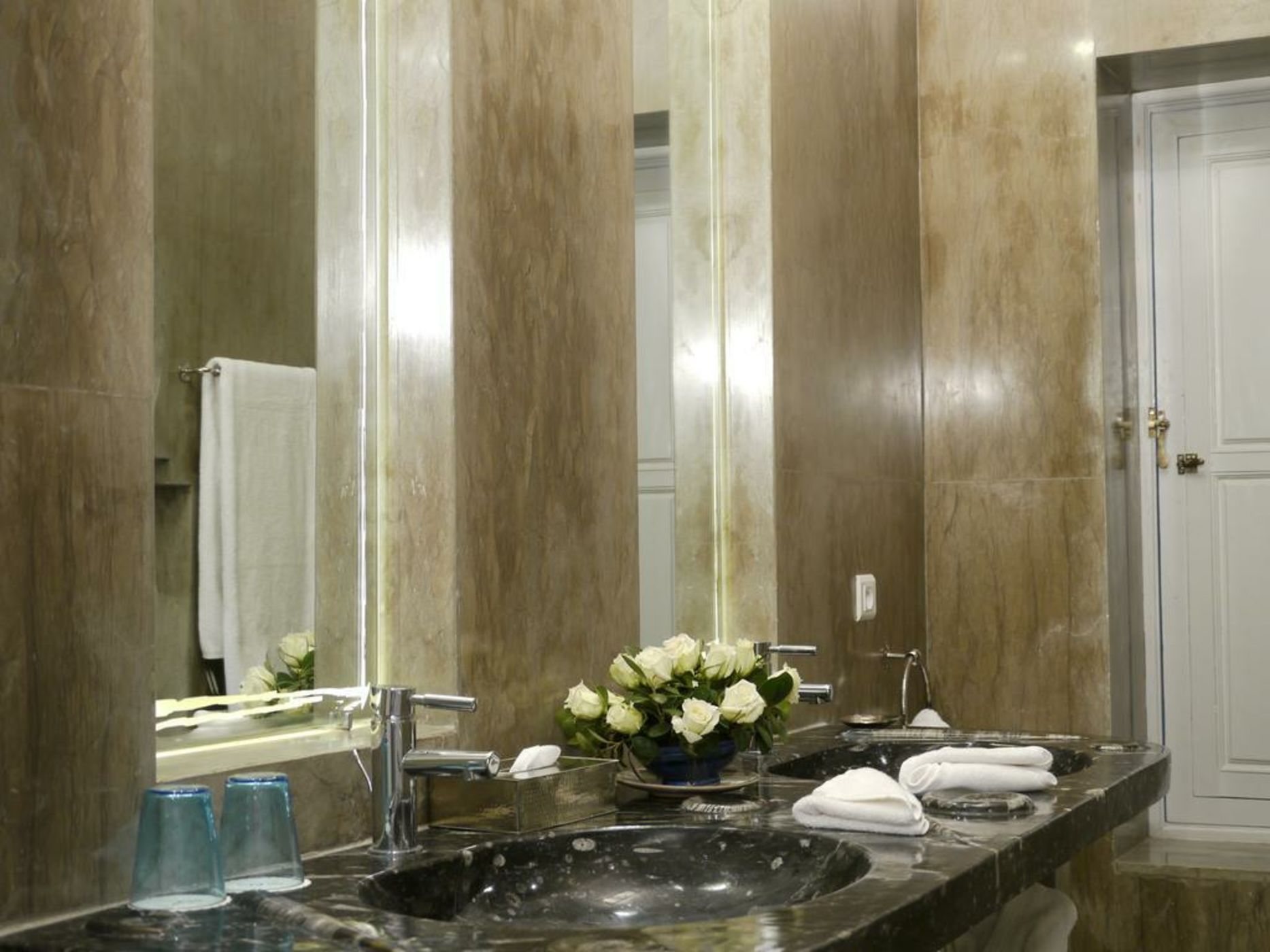 Riad Le Perroquet Bleu Suites & Spa