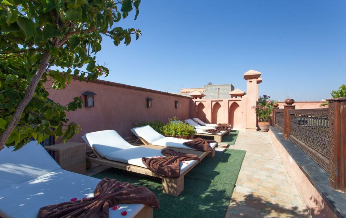 Riad Le Perroquet Bleu Suites & Spa