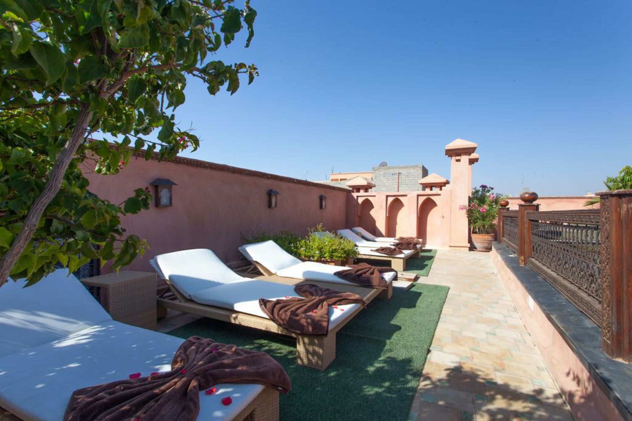 Riad Le Perroquet Bleu Suites & Spa