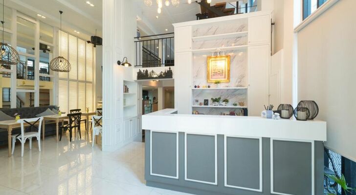 White Ivory Bed And Breakfast