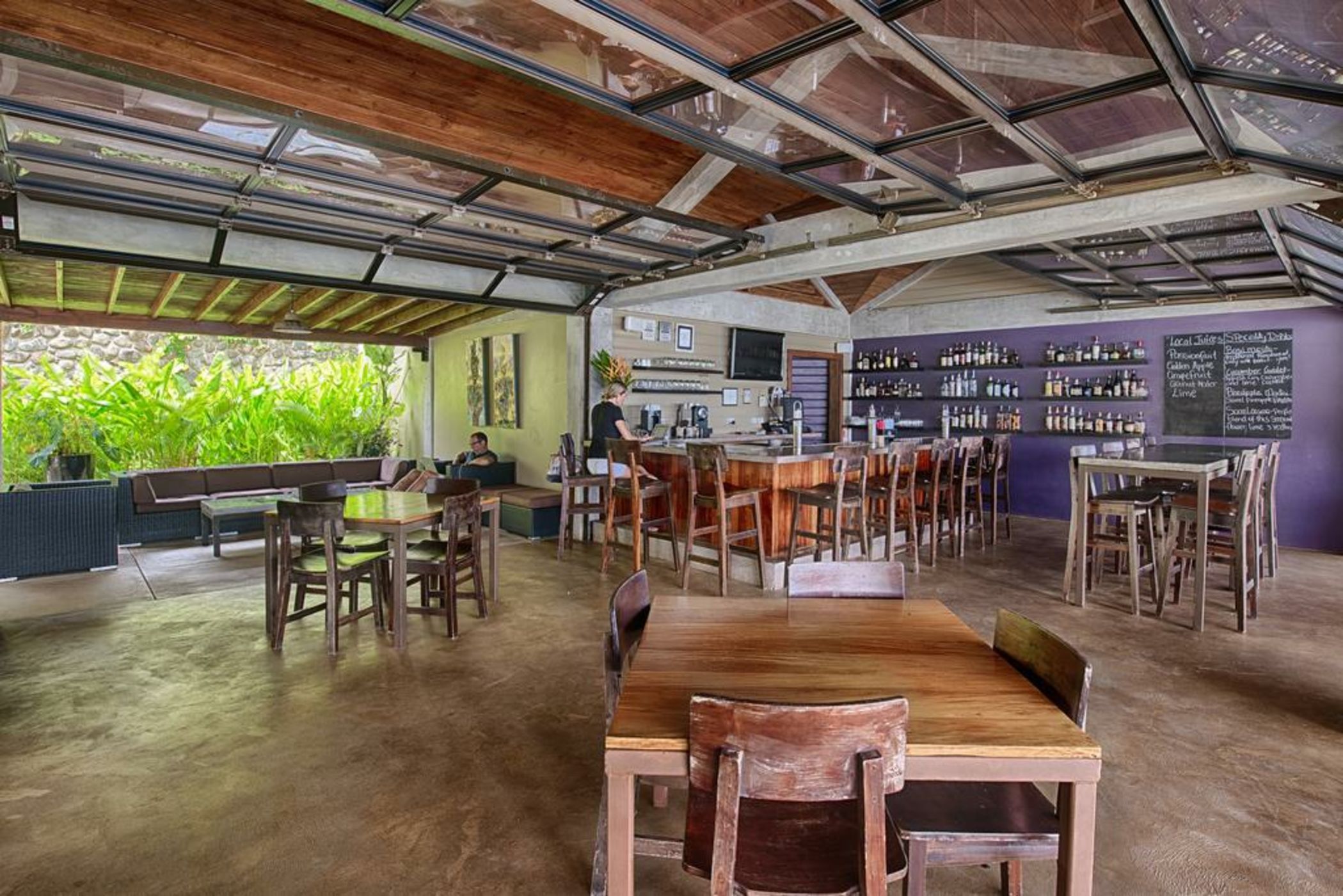 Pagua Bay House ~ Oceanfront Cabana's