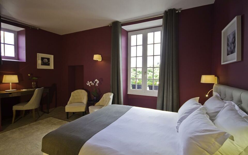 Hotel Restaurant Uzerche Hotel Restaurant Uzerche