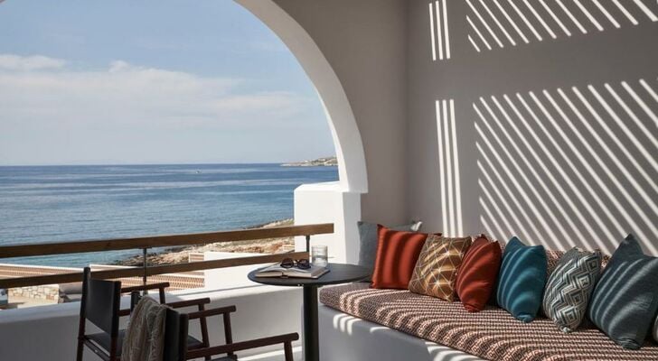 Andronis Minois - Small Luxury Hotels of the World