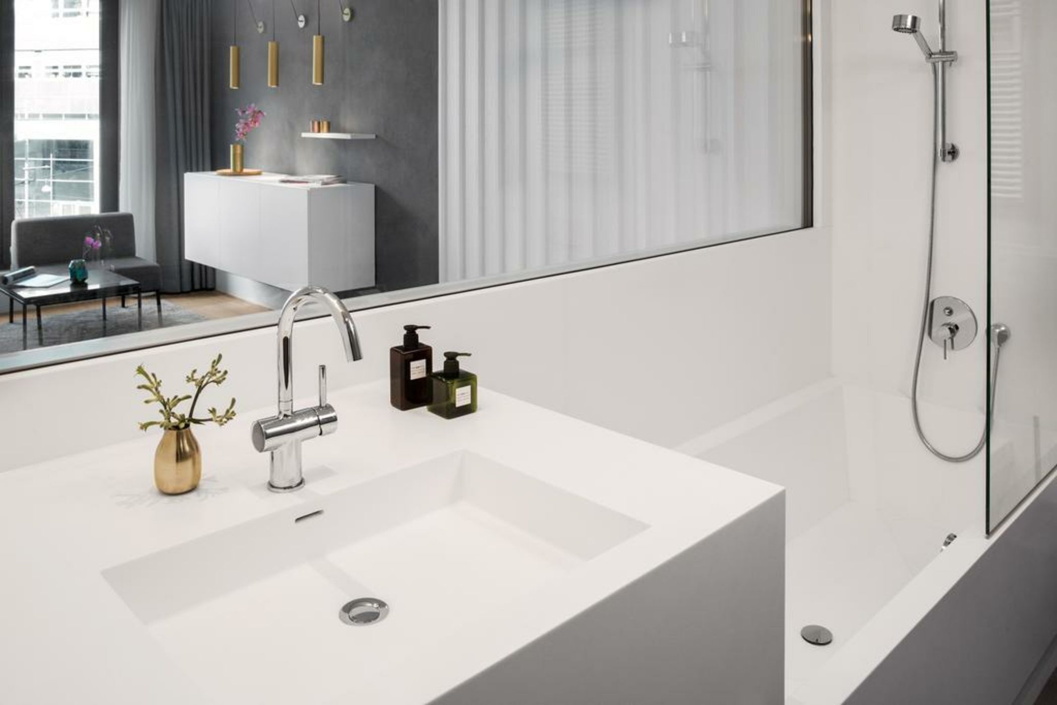 AMANO HOME Apartments