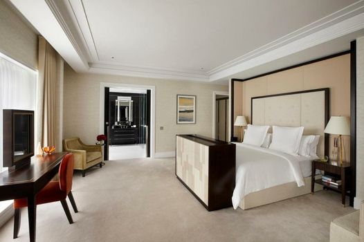 Four Seasons Hotel London at Ten Trinity Square